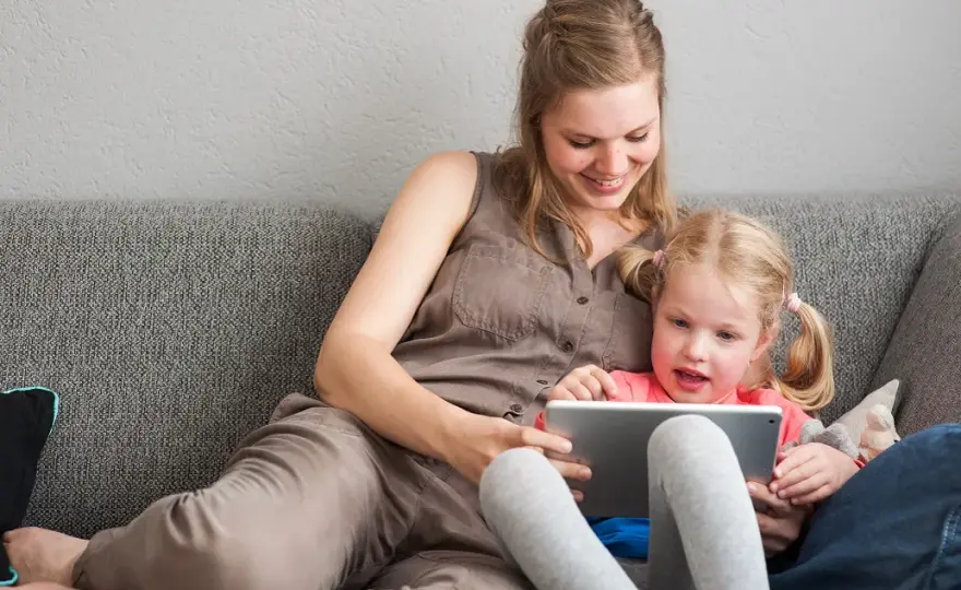 Co to są programy edukacyjne i jak mogą wspierać naukę?