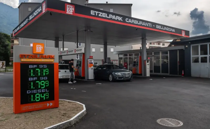 Prezzi benzina e diesel - quanto costa davvero un pieno?