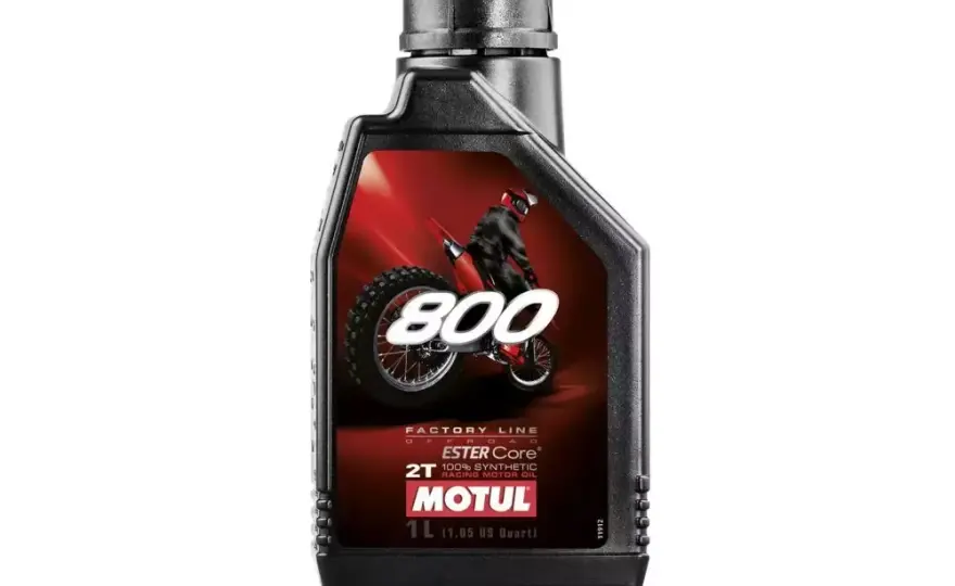 Olej Motul 800 - Wybierz najlepszy olej do silników 2-suwowych
