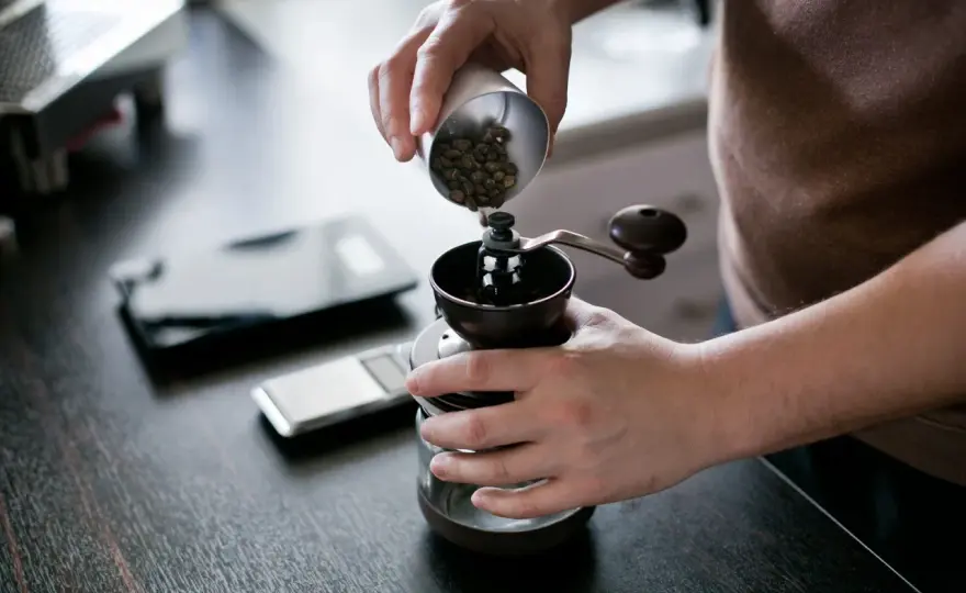 Macinatura Caffè - Guida Definitiva per Espresso, Moka e Filtro