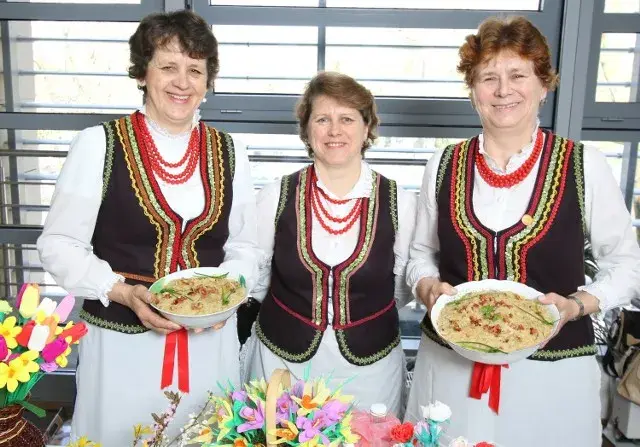 Co zjeść w Katowicach? Odkryj najlepsze lokalne specjały