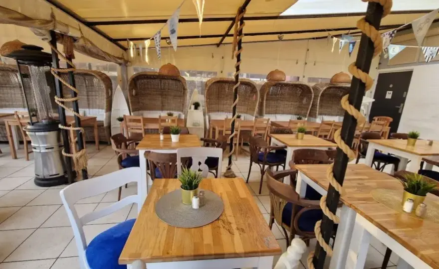 Mielno gdzie zjeść: najlepsze restauracje i kawiarnie na każdą kieszeń