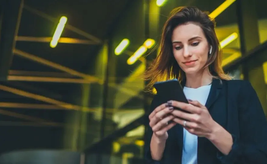Infolinia Play24 - Jak skontaktować się z obsługą klienta telefonicznie?