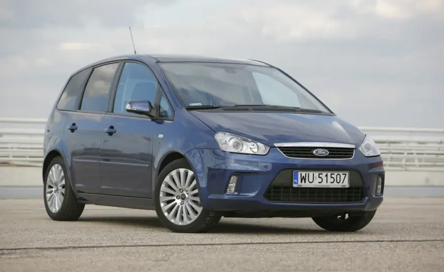 Ford C-MAX 1.6 benzyna - Ile pali? Jak oszczędzać?