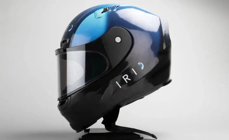 Casco moto con visiera - È davvero utile? La guida completa