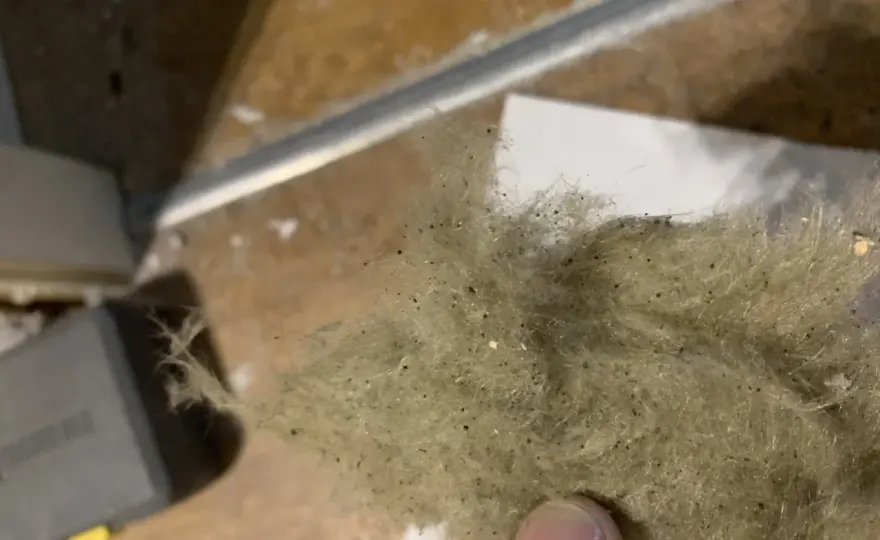 Stenull eller glasull i renovering - välj rätt isolering