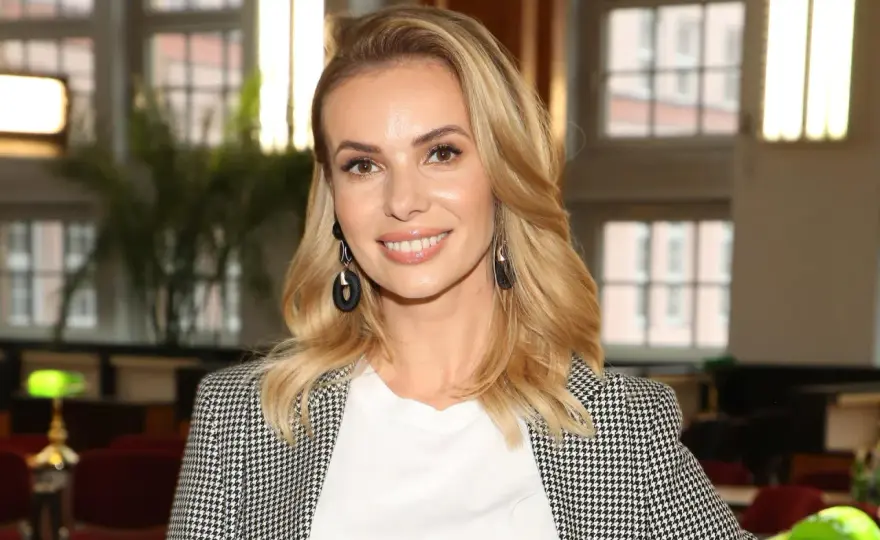 Izabela Janachowska - Ile ma lat? Poznaj fakty o wieku i karierze