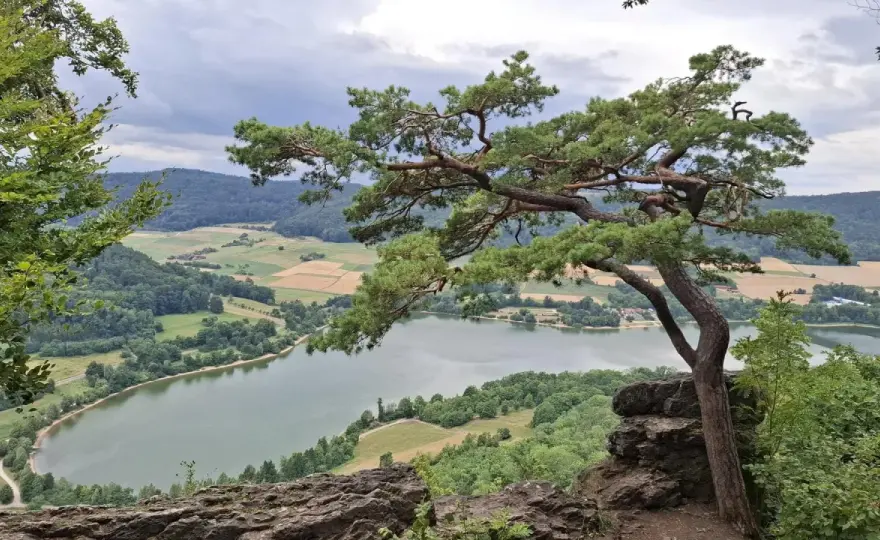 Happurger Stausee wandern - Deine perfekte Tour finden