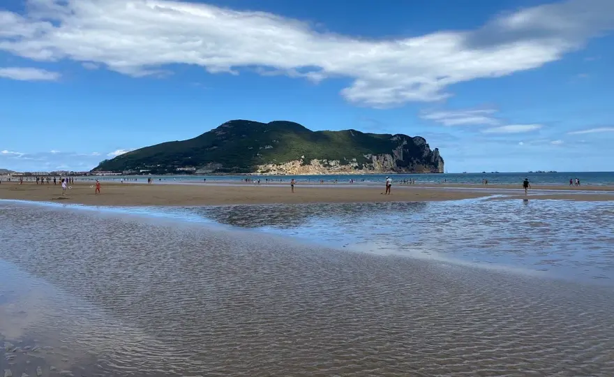 Playa La Salvé, Laredo - Tu guía completa para un día perfecto