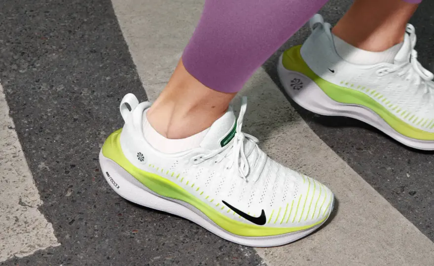 Las mejores zapatillas para correr mujer según tu estilo de pisada