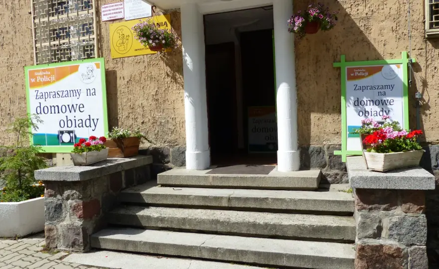 Gdzie zjeść w Mrągowie? Odkryj najlepsze restauracje i smaki