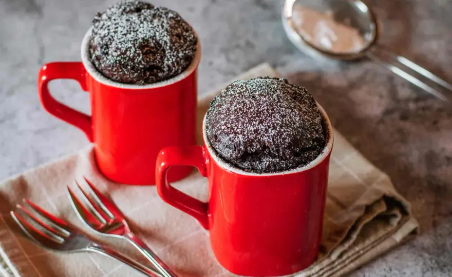 Mug cake perfetta - La torta in tazza al microonde che funziona