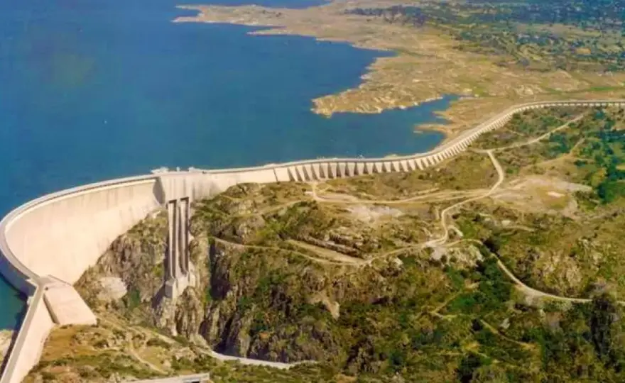 Presa de Almendra - Más que hormigón: patrimonio del Tormes