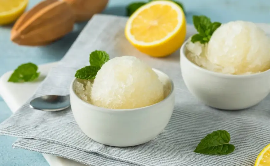 Granita idealna - Jak zrobić lekki, orzeźwiający deser?