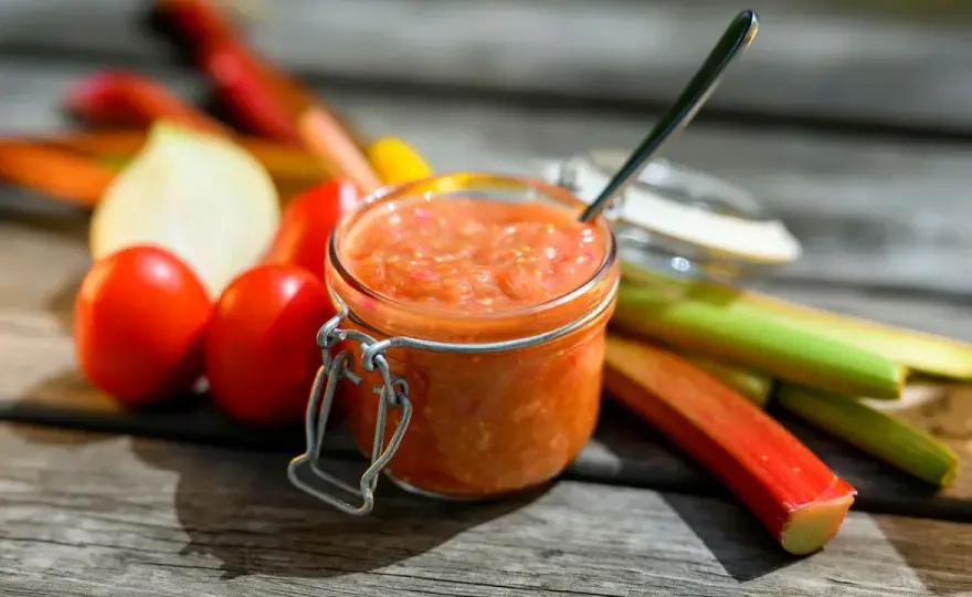 Rabarberchutney - Så lyckas du med smak och konsistens