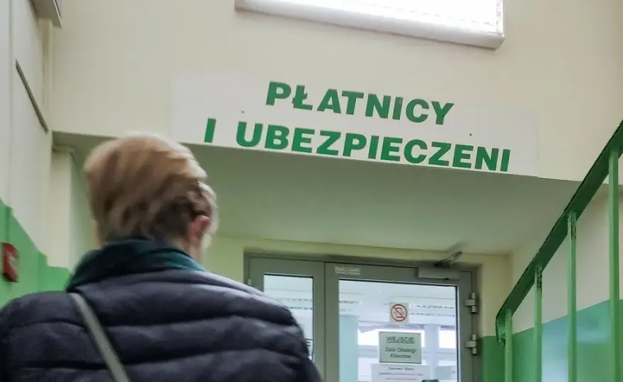Na emeryturze możesz sporo zarobić: zasady i limity dorabiania w ZUS