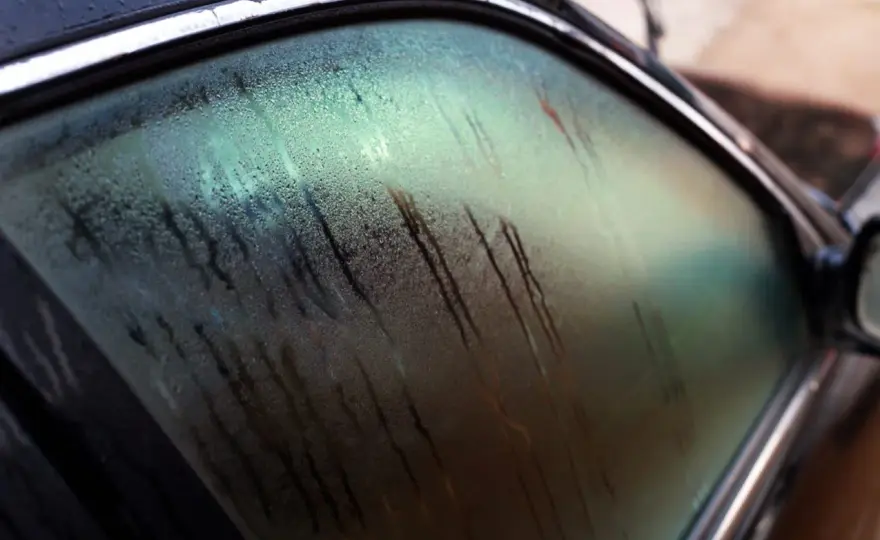 Cristales empañados en el coche - Desempaña y evita que vuelva