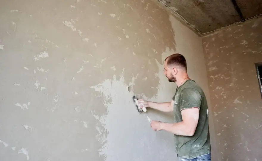 Szlifowanie tynku cementowo-wapiennego: Poradnik krok po kroku