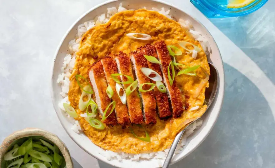 Perfect Katsudon: Master the Japanese Pork Cutlet Rice Bowl