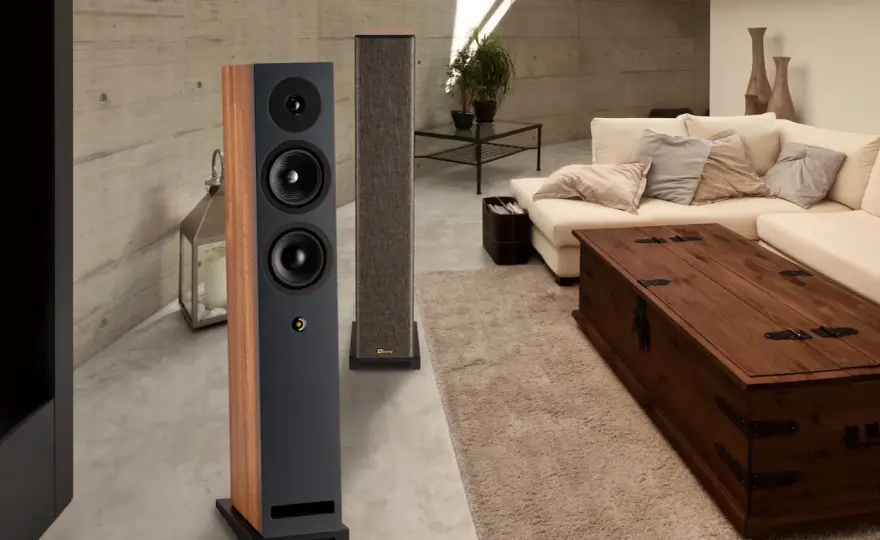 Głośniki do salonu: Jak wybrać idealny system audio? Poradnik
