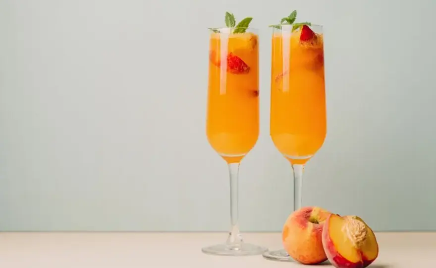 Jak przygotować idealny drink z prosecco i sokiem pomarańczowym?