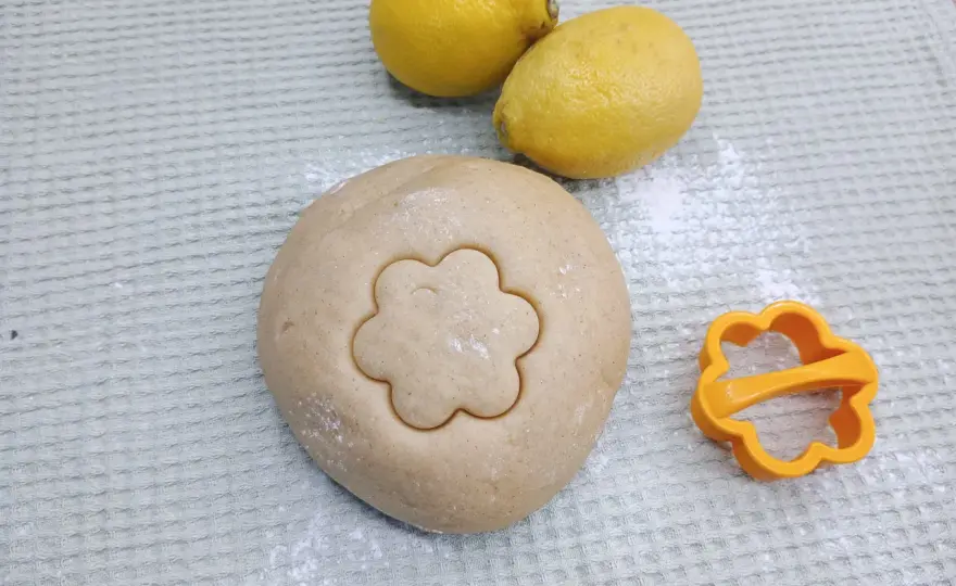 Canestrini backen - mürbe, zart und voller Zitronenaroma