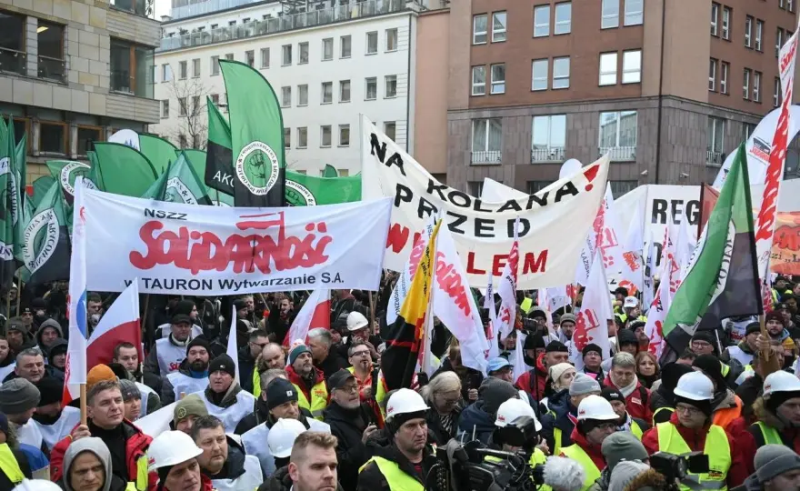 Protest w Warszawie: Najnowsze informacje i szczegóły wydarzenia