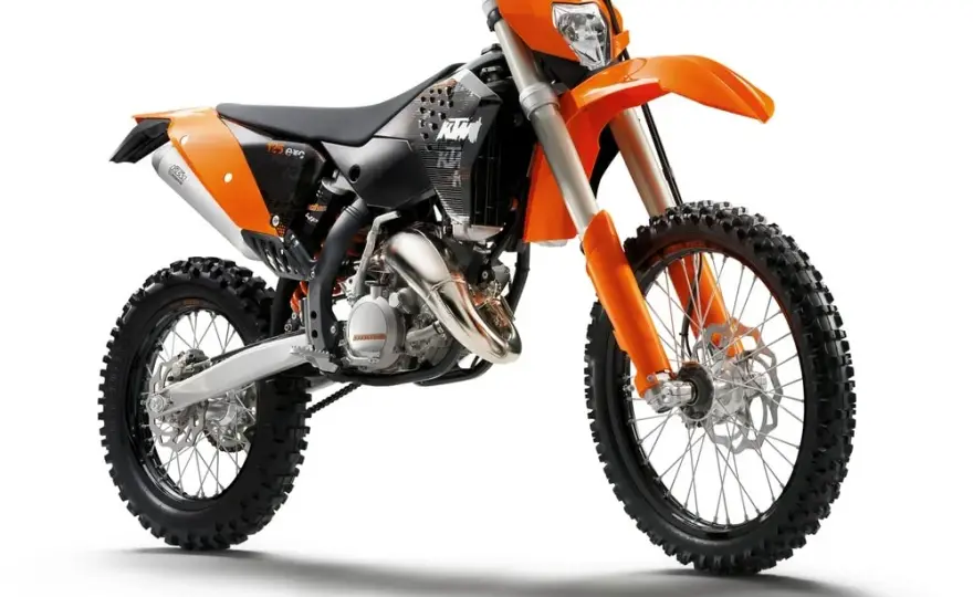Jakie enduro kupić? Sprawdź modele, które nie zawiodą oczekiwań