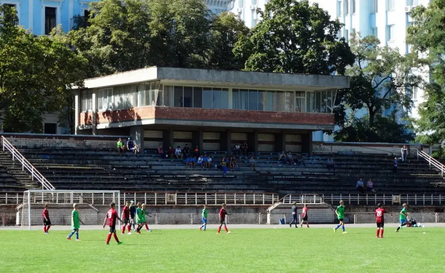 Stadion Dynama w Kijowie - Poznaj historię, pojemność i zwiedzanie