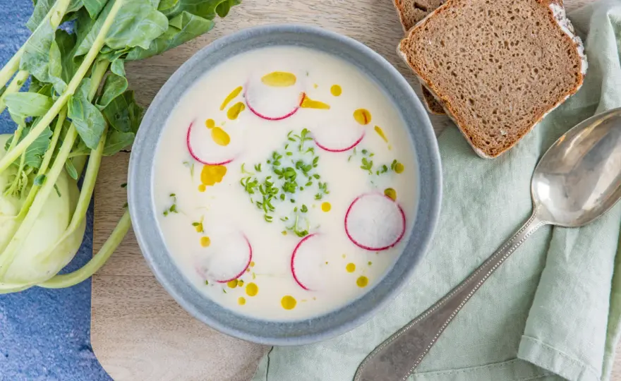 Kohlrabisuppe Low Carb - Cremig, gesund und ohne Kartoffeln