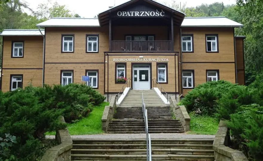 Rymanów Zdrój sanatorium dla dzieci - najlepsze opcje leczenia i wypoczynku