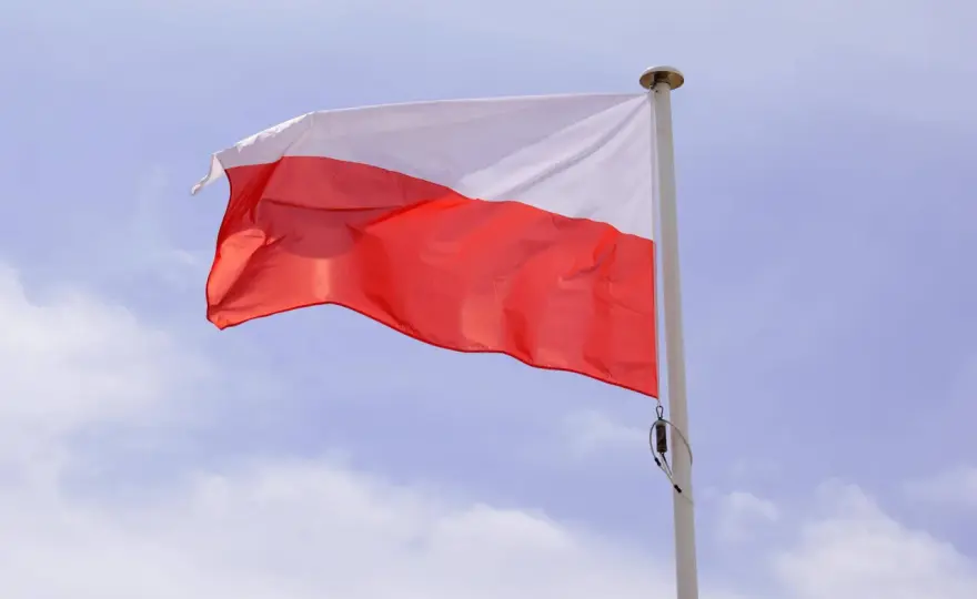 Polskie symbole narodowe - godło, flaga i hymn bez trudnych słów