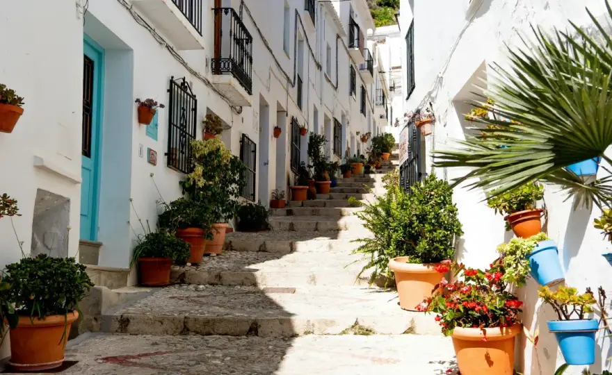 Pueblos bonitos cerca de Vera - ¿Cuál elegir para tu escapada?