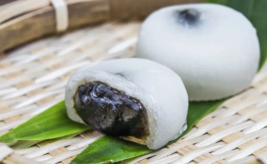 Jak jeść mochi bezpiecznie i smacznie? Przewodnik po japońskim deserze