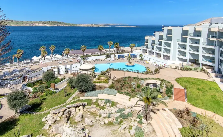 Malta: Jaki kurort wybrać? Plaże, hotele i logistyka