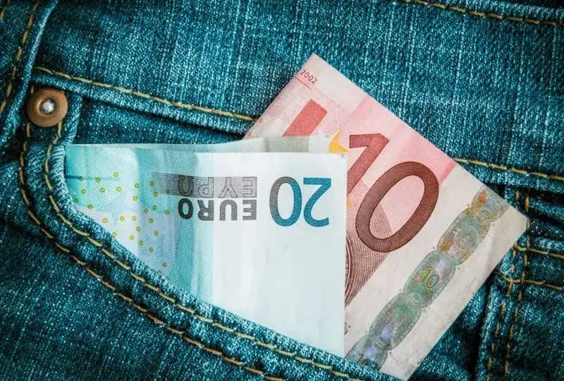 Jakie są zarobki w Hiszpanii? Zaskakujące różnice w wynagrodzeniach
