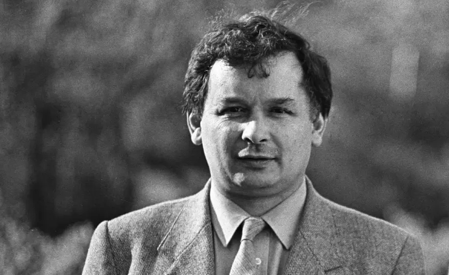 Czy Lech Kaczyński był internowany? Zaskakujące fakty o jego losie