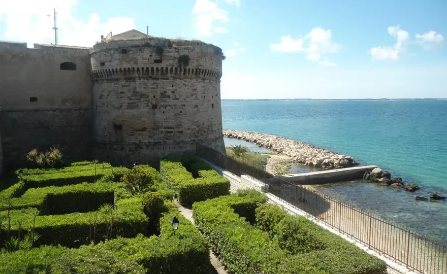 Taranto in mezza giornata - Cosa vedere davvero?
