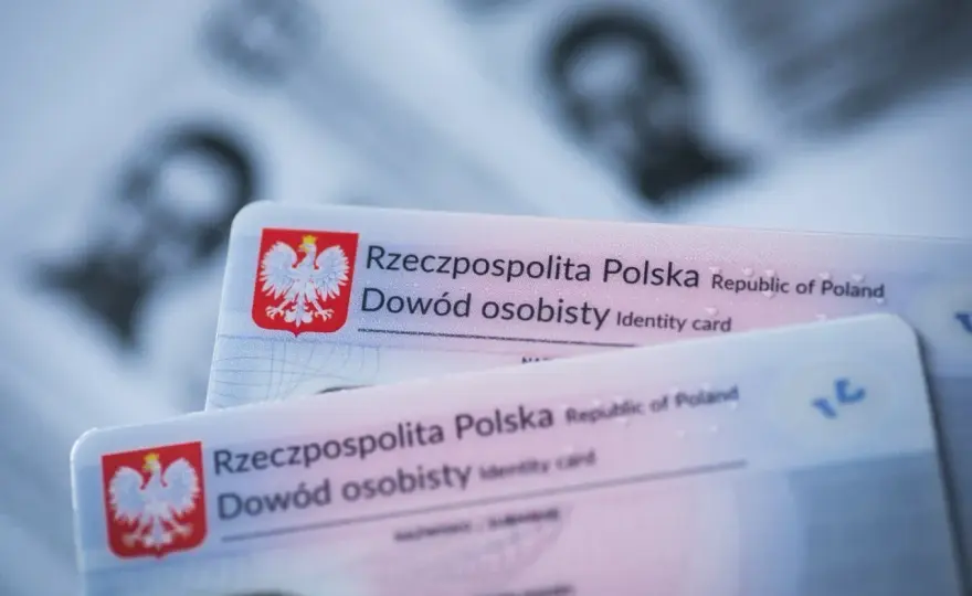Zgubiony dowód osobisty - Szybka ochrona finansów i PESEL