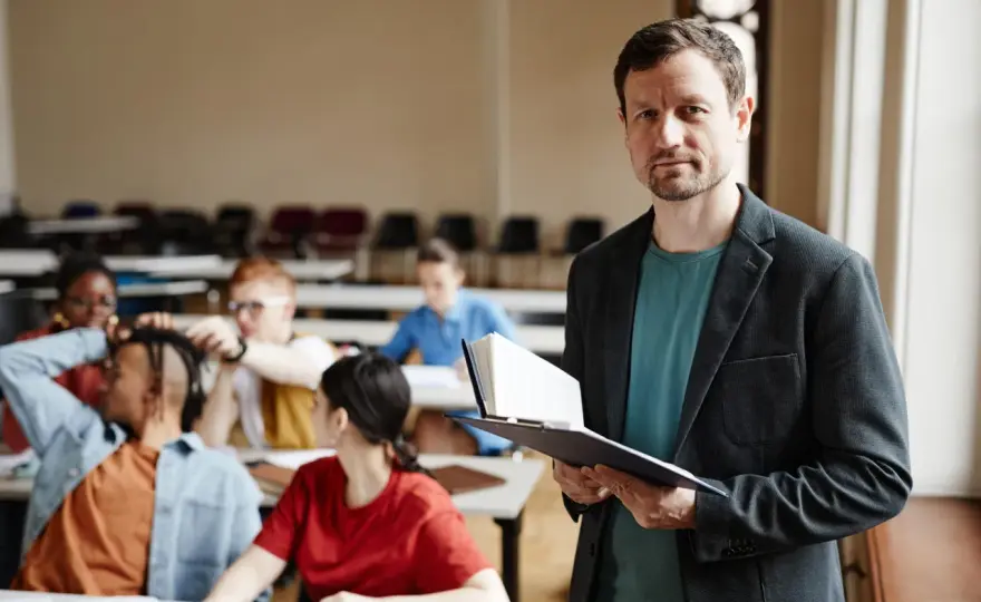 Pensum nauczyciela - Ile wynosi obowiązkowy wymiar godzin?