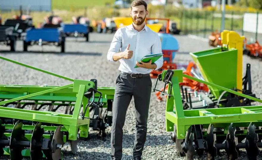  Polskie firmy produkujące maszyny rolnicze | Wybierz najlepsze maszyny