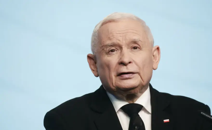 Ile lat ma Kaczyński? Zaskakująca prawda o jego wieku