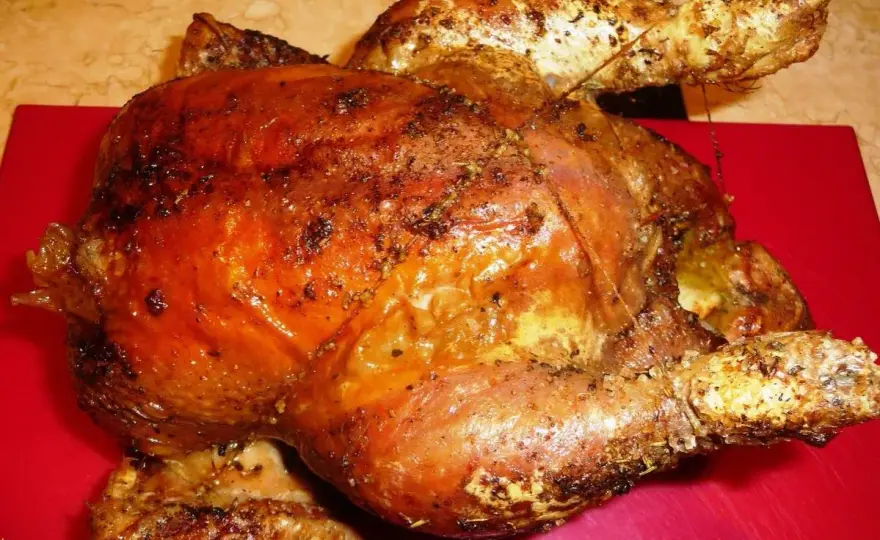 Poulet rôti juteux - temps, température et cuisson au four