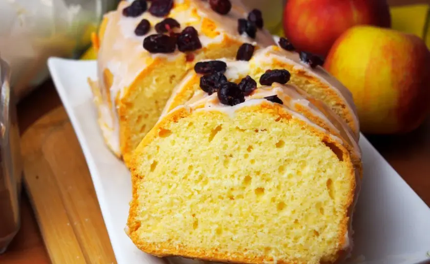 Babka na oleju - jak upiec idealnie puszyste i wilgotne ciasto?
