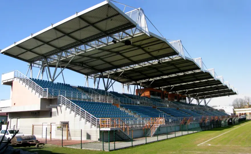 Stadion Siarki Tarnobrzeg - Czego spodziewać się na meczu? Przewodnik