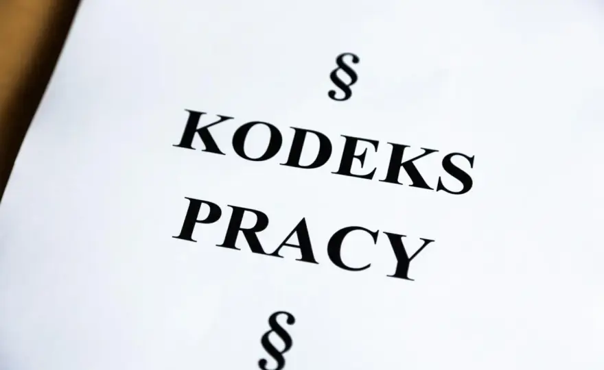 Okres ochronny przed emeryturą - Co chroni, a co nie?