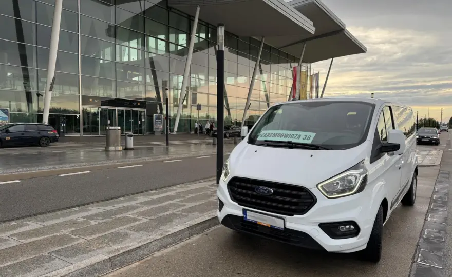 Tani parking lotnisko Wrocław - Jak nie przepłacić?