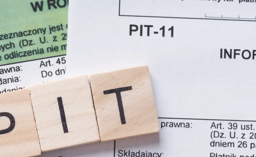 Kto musi złożyć PIT? Sprawdź obowiązki i zwolnienia podatkowe