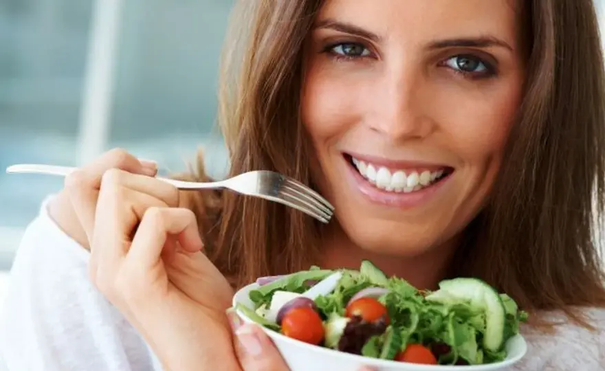 Dieta 1200 kcal - czy ma sens? Jadłospis i błędy do uniknięcia