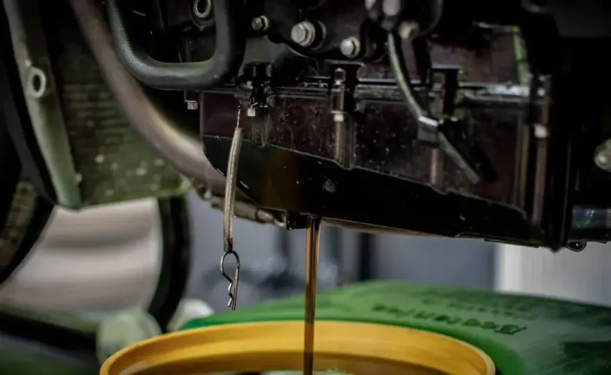 Densidad del aceite de motor - cómo elegir el SAE correcto
